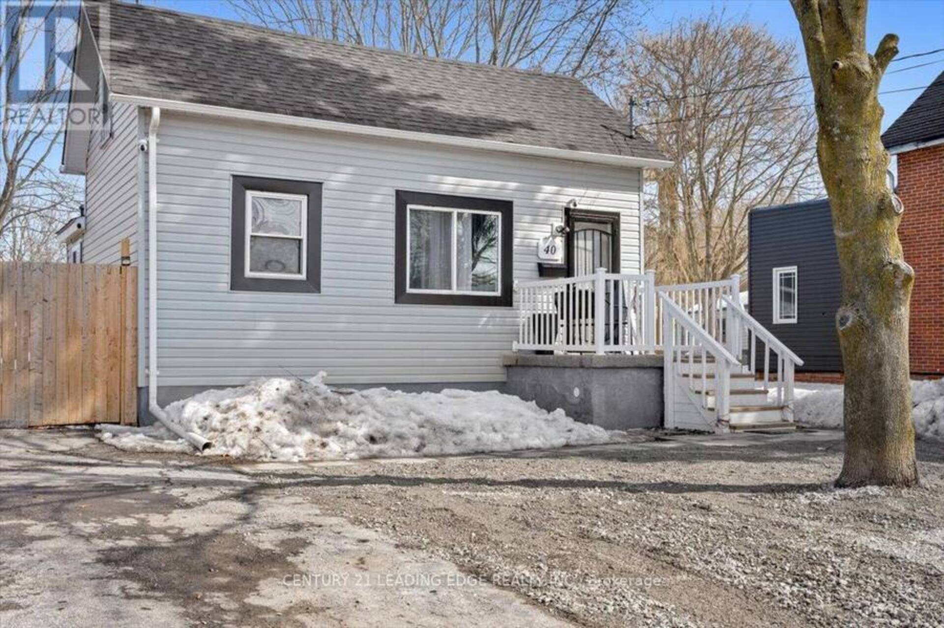 40 ST PATRICK STREET E Kawartha Lakes