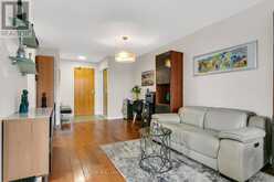 1009 - 43 EGLINTON AVENUE E Toronto