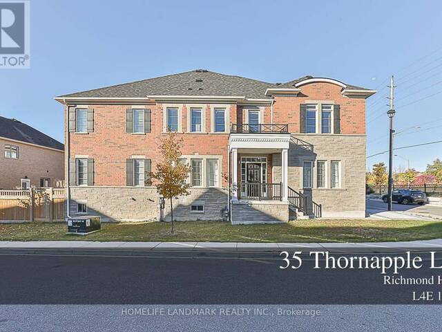 35 THORNAPPLE LANE Richmond Hill Ontario