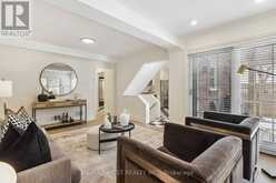 4 HARDING BOULEVARD Toronto