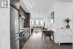 305 - 11 LILLIAN STREET Toronto