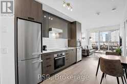 305 - 11 LILLIAN STREET Toronto