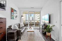 305 - 11 LILLIAN STREET Toronto