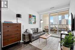 305 - 11 LILLIAN STREET Toronto