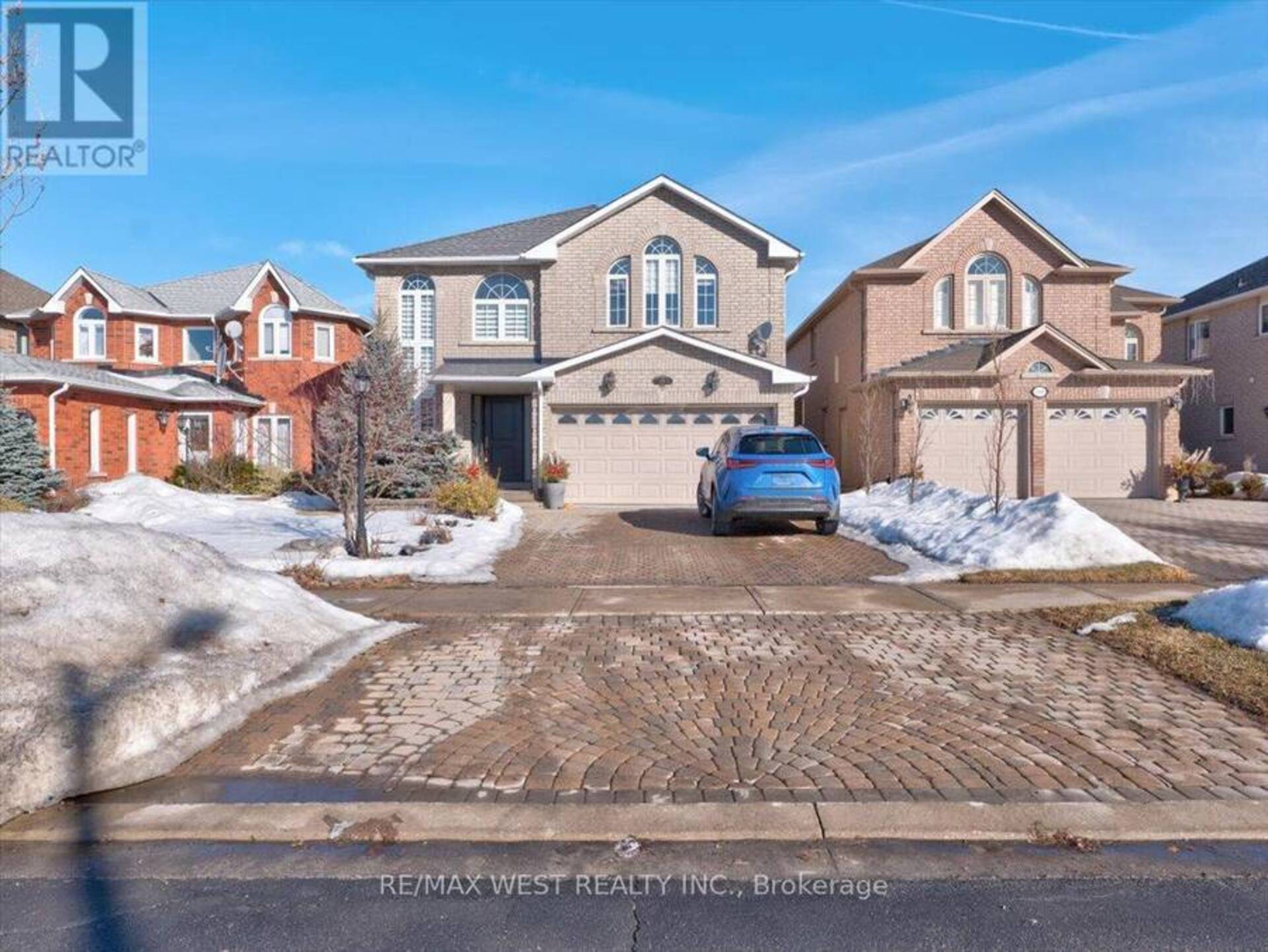 155 VILLANDRY CRESCENT Vaughan