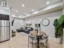 8 - 68 WINSTON PARK BOULEVARD Toronto