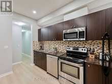 8 - 68 WINSTON PARK BOULEVARD Toronto