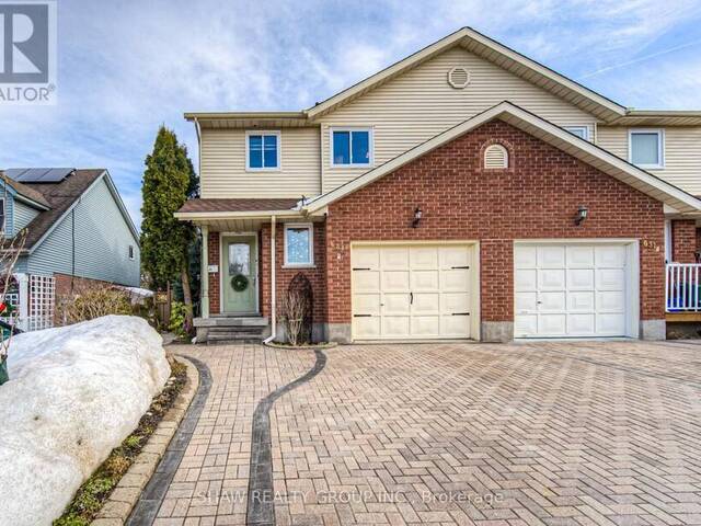 A - 631 PINEROW CRESCENT Waterloo Ontario