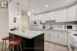 211 - 335 LONSDALE ROAD Toronto