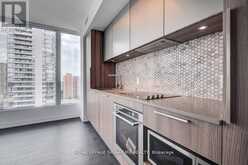 1106 - 85 WOOD STREET Toronto