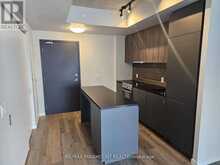 327 - 7 SMITH CRESCENT Toronto