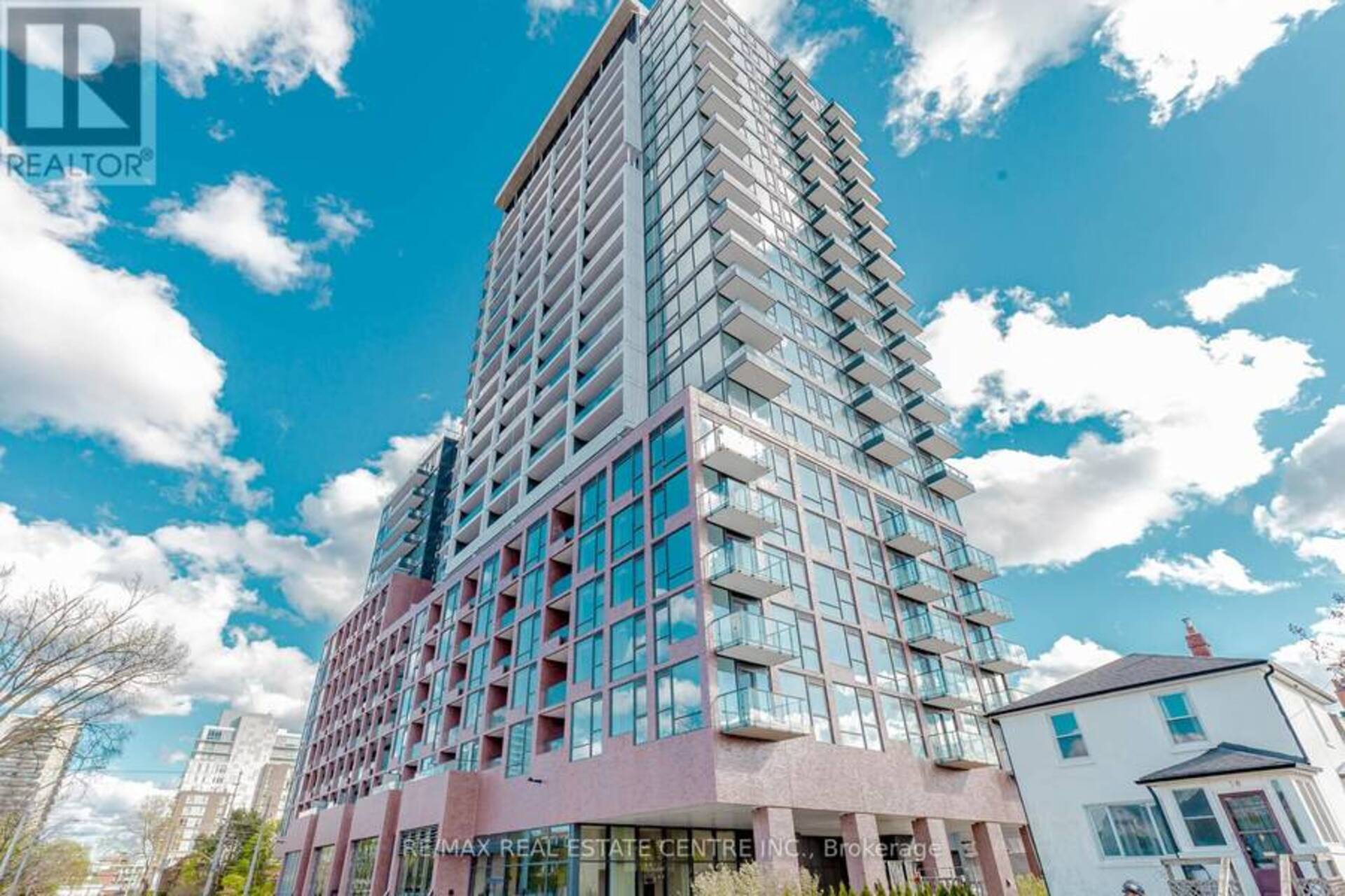 310 - 28 ANN STREET Mississauga