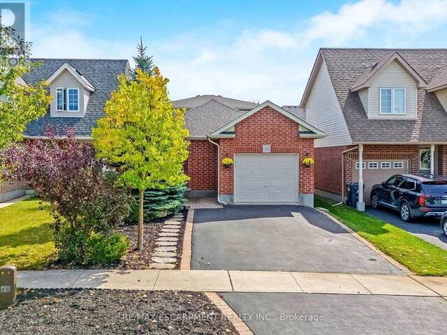 33 MAUDE LANE Guelph