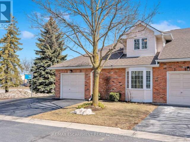 32 - 810 GOLF LINKS ROAD Hamilton Ontario