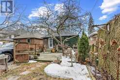 8 SUNNYBROOK ROAD Toronto