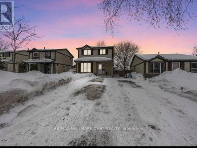 12 BRONTE CRESCENT Barrie Ontario