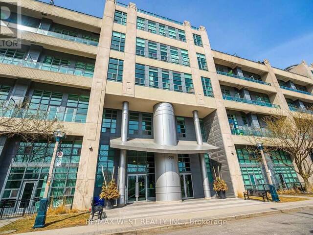 333 - 380 MACPHERSON AVENUE Toronto Ontario