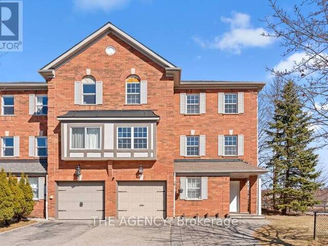 7 HAWTIN LANE Aurora Ontario