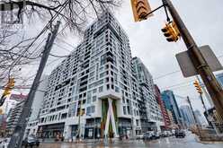 402 - 576 FRONT STREET W Toronto