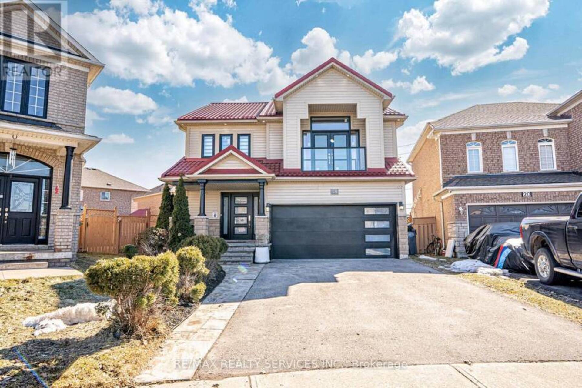 18 BRAMBANK CRESCENT Brampton