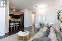 520 - 3865 LAKE SHORE BOULEVARD W Toronto