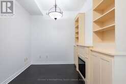 520 - 3865 LAKE SHORE BOULEVARD W Toronto