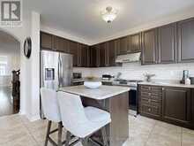 83 ACER CRESCENT Whitchurch-Stouffville