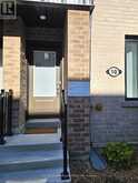 ROOM4 - 10 SPRUCE PINES CRESCENT Toronto