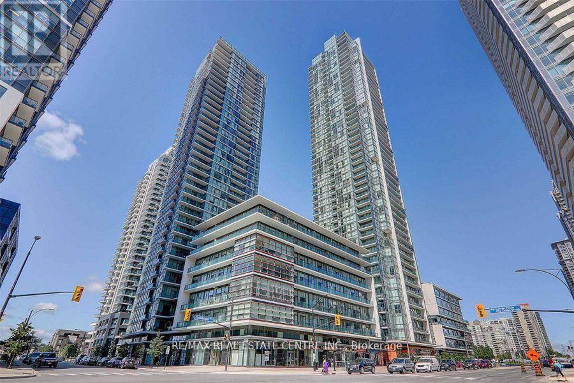 2104 - 4070 CONFEDERATION PARKWAY Mississauga