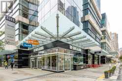 80 - 384 YONGE STREET Toronto