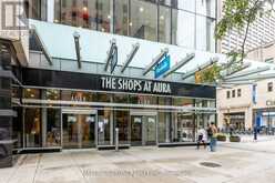 80 - 384 YONGE STREET Toronto