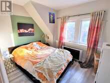 4 - 1037 BATHURST STREET Toronto