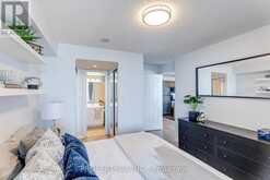 625 - 230 QUEENS QUAY W Toronto