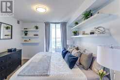 625 - 230 QUEENS QUAY W Toronto