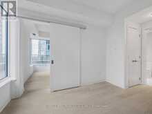 1005 - 11 YORKVILLE AVENUE Toronto