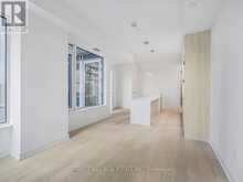 1005 - 11 YORKVILLE AVENUE Toronto