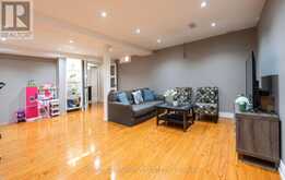 1094 MEADOWGROVE COURT Mississauga