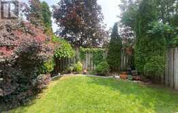 1094 MEADOWGROVE COURT Mississauga