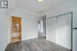 808 - 32 FOREST MANOR ROAD Toronto