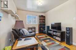 3074 MERRITT AVENUE Mississauga