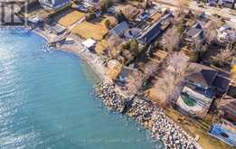 18 1/2 LAKESHORE DRIVE Hamilton