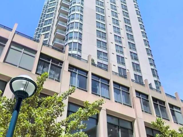 2205 - 10 NORTHTOWN WAY Toronto Ontario