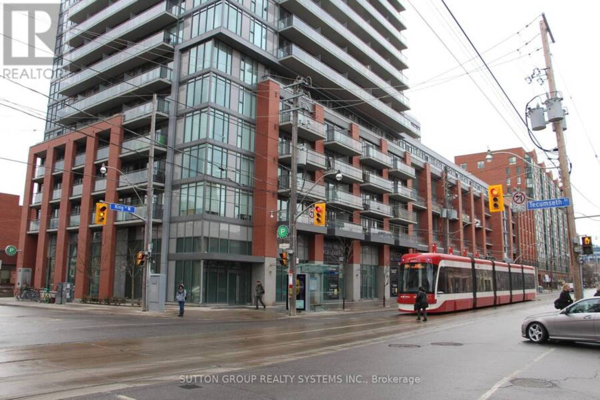 518 - 775 KING STREET W Toronto