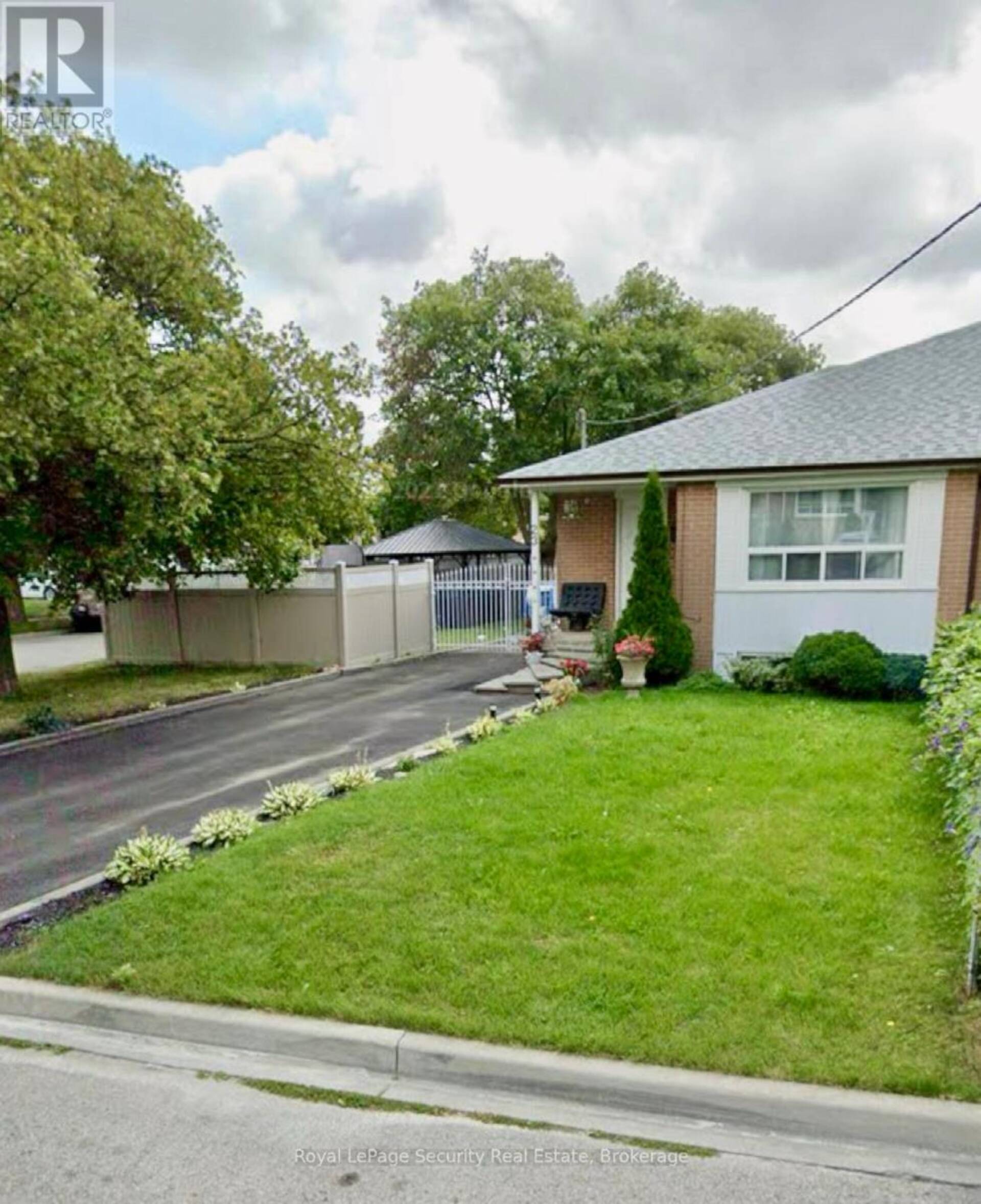 23 GARFIELD CRESCENT Brampton