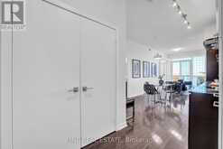 2602 - 770 BAY STREET Toronto