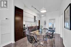 2602 - 770 BAY STREET Toronto