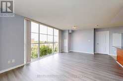 5L - 8 ROSEBANK DRIVE Toronto