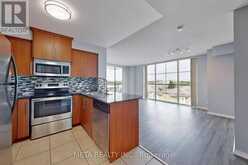 5L - 8 ROSEBANK DRIVE Toronto