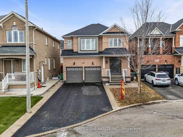 8 GRIFFITH COURT Brampton Ontario