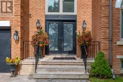 42 GRANGEMILL CRESCENT Toronto